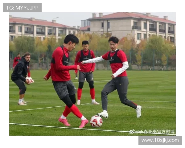 长春骤降至3摄氏度亚泰将士严寒备战保级关键对决